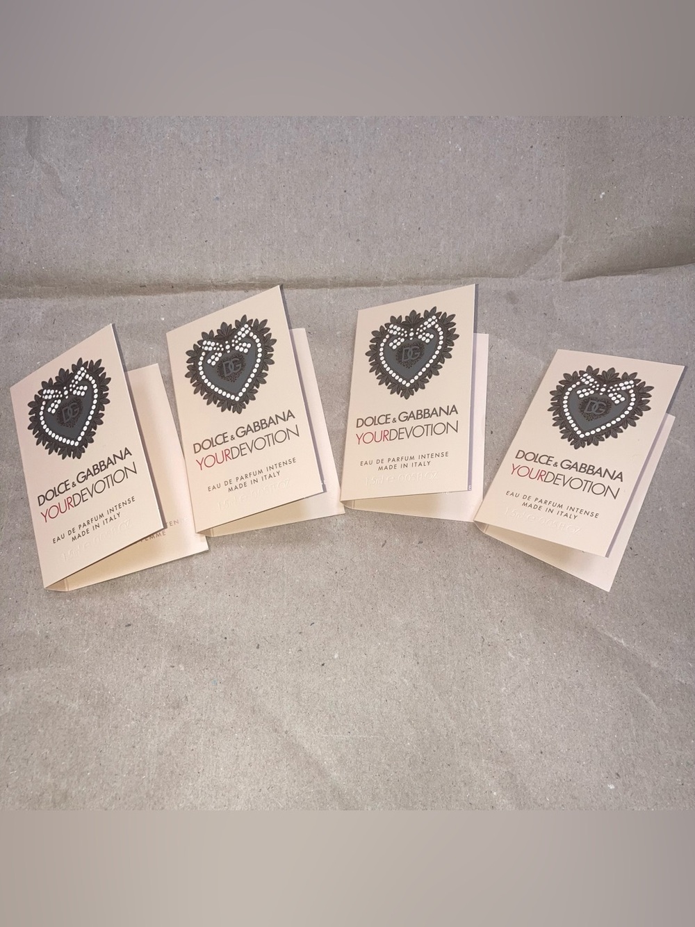4 x Dolce & Gabbana Your devotion Intense 1.5ml